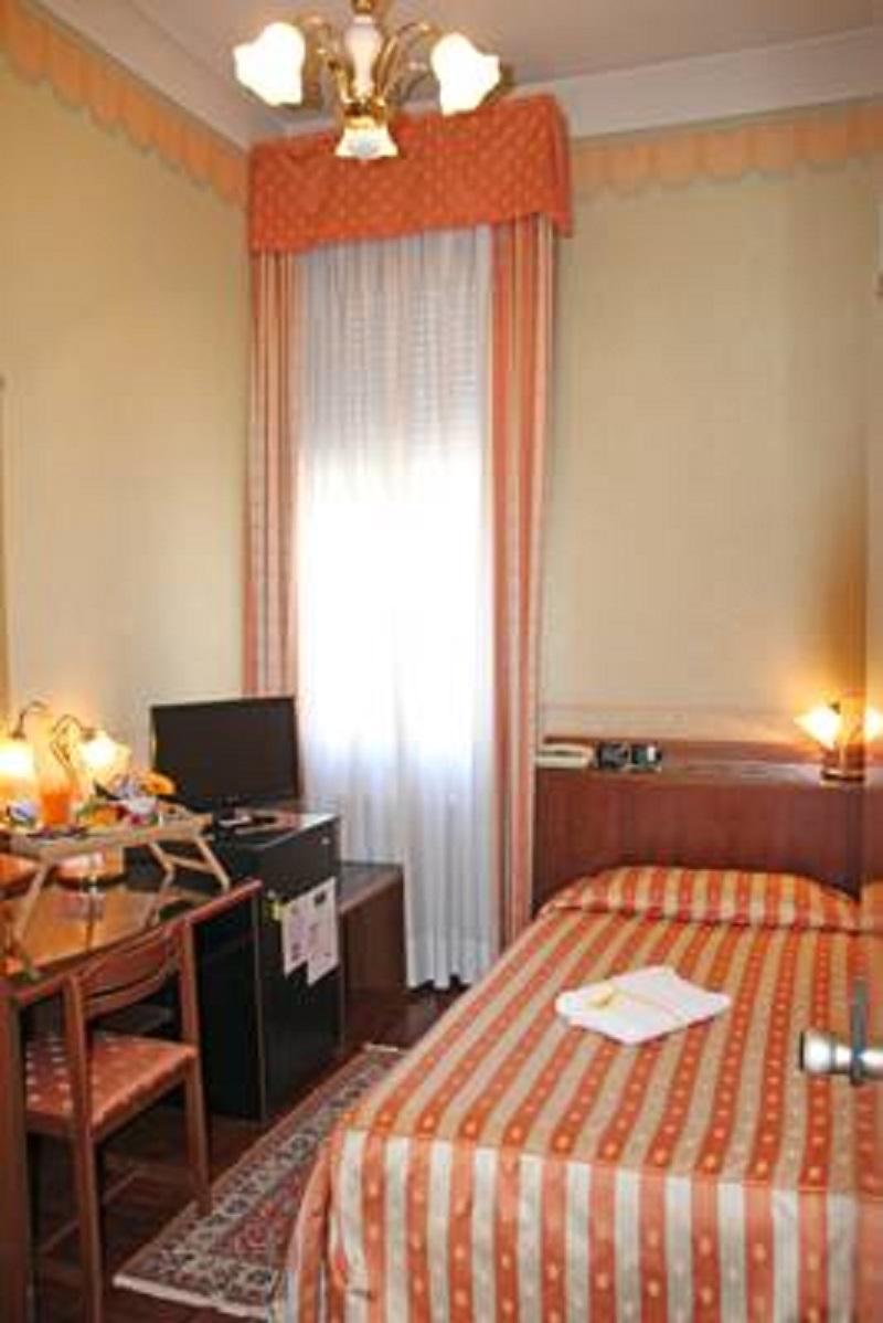 Albergo Ristorante Leon D'Oro Noventa di Piave Exteriör bild