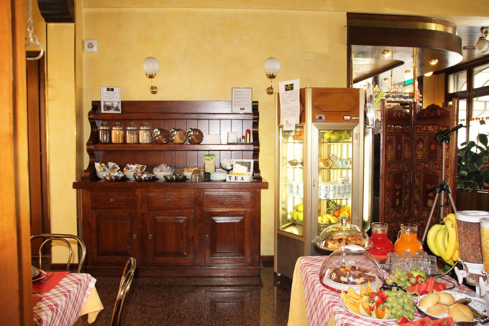 Albergo Ristorante Leon D'Oro Noventa di Piave Exteriör bild